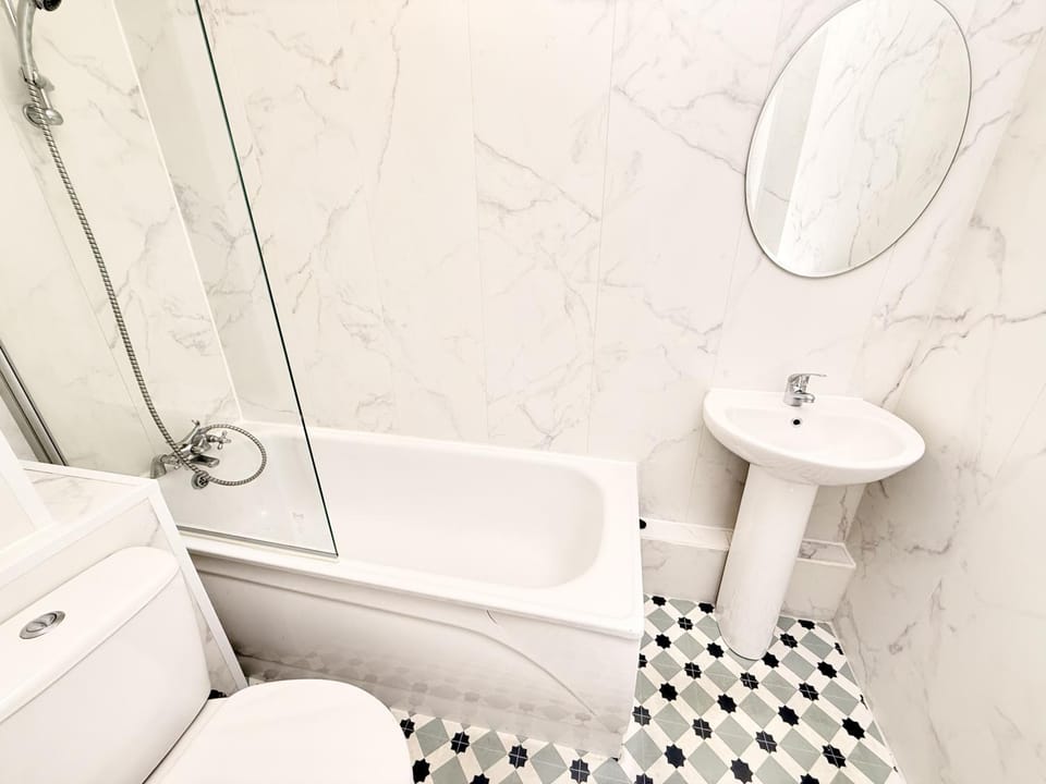 Shower, Toilet, Bathroom, bidet
