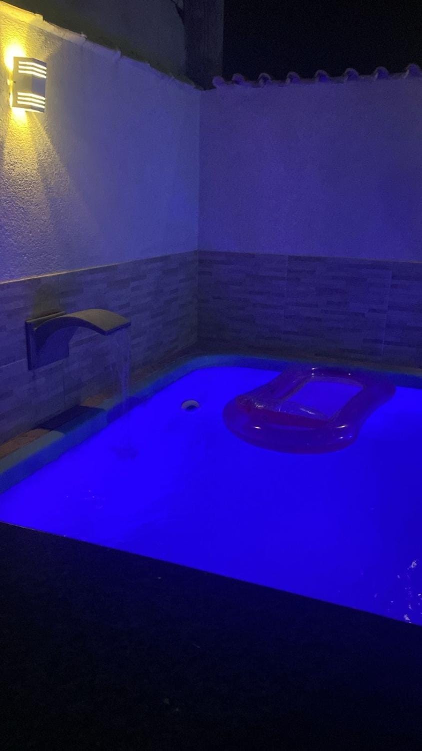 Casa com piscina- condomínio terra mar UNAMAR CABO FRIO House in Cabo Frio