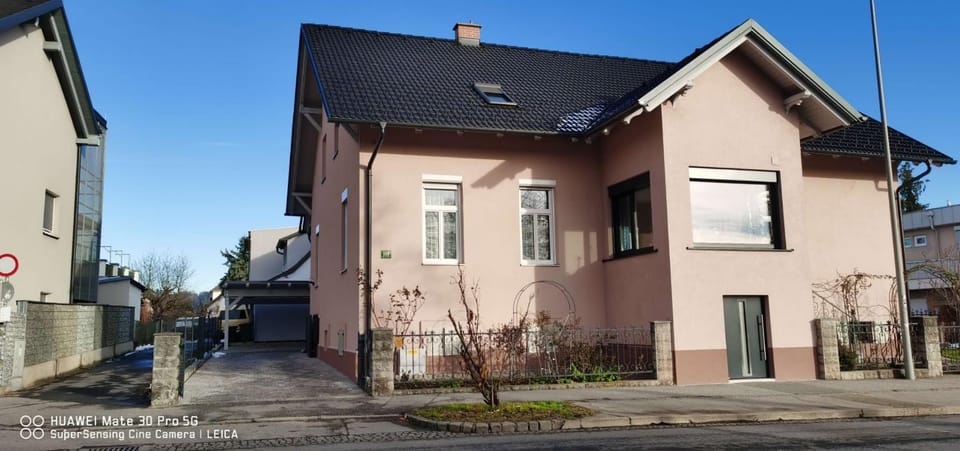 Property building, Day, Street view