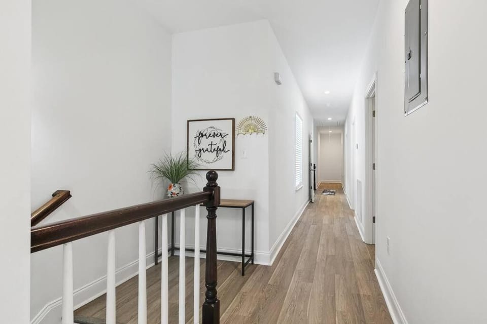 Luxury 6BR Oasis near French Qtr Apartment in New Orleans