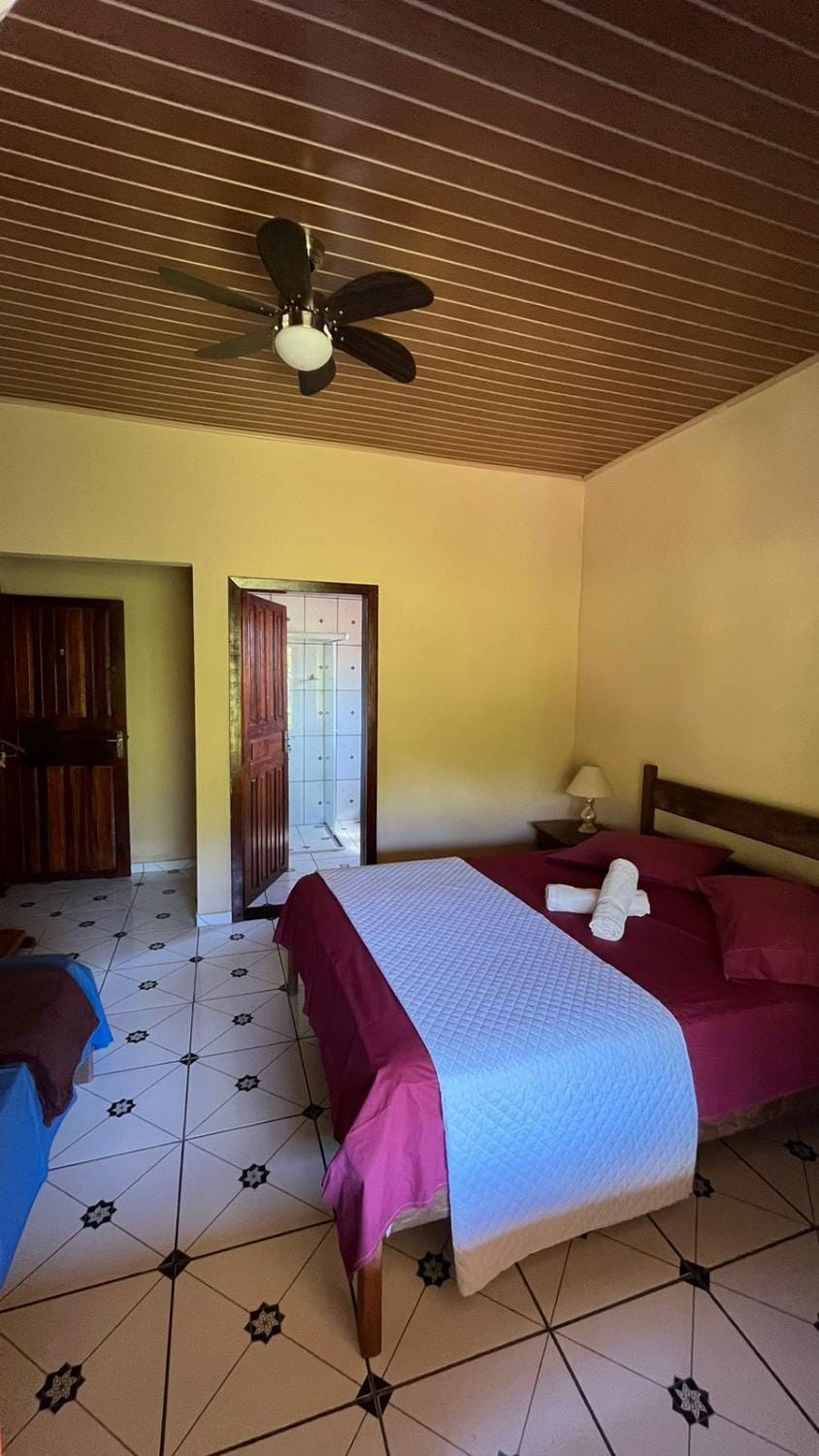Bed, Photo of the whole room, towels