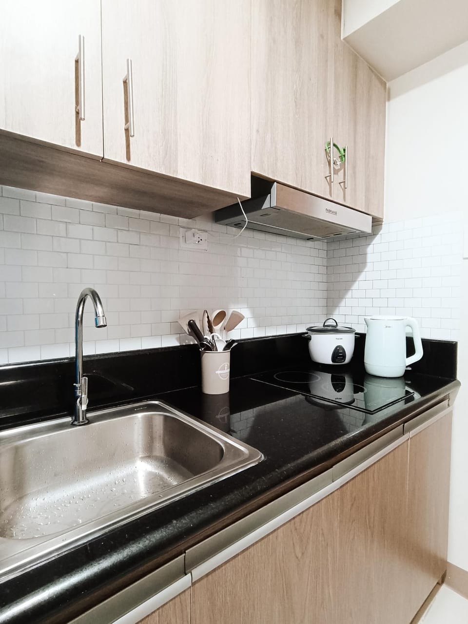 Condo in Pasay near MOA PICC World Trade Center Apartment hotel in Pasay