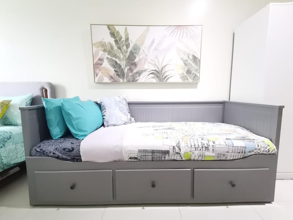 Chic N Sleek studio unit at BRENTHILL Apartment in Baguio