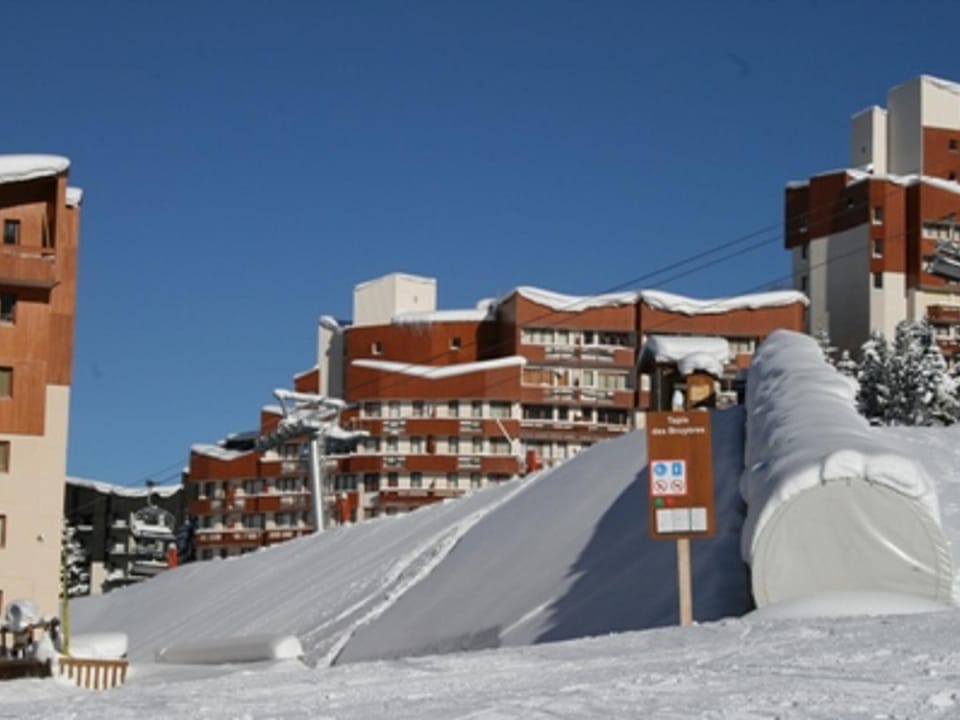 Appartement cosy 5 pers, accès pistes, balcon, Les Menuires - FR-1-178-381 Apartment in Les Allues