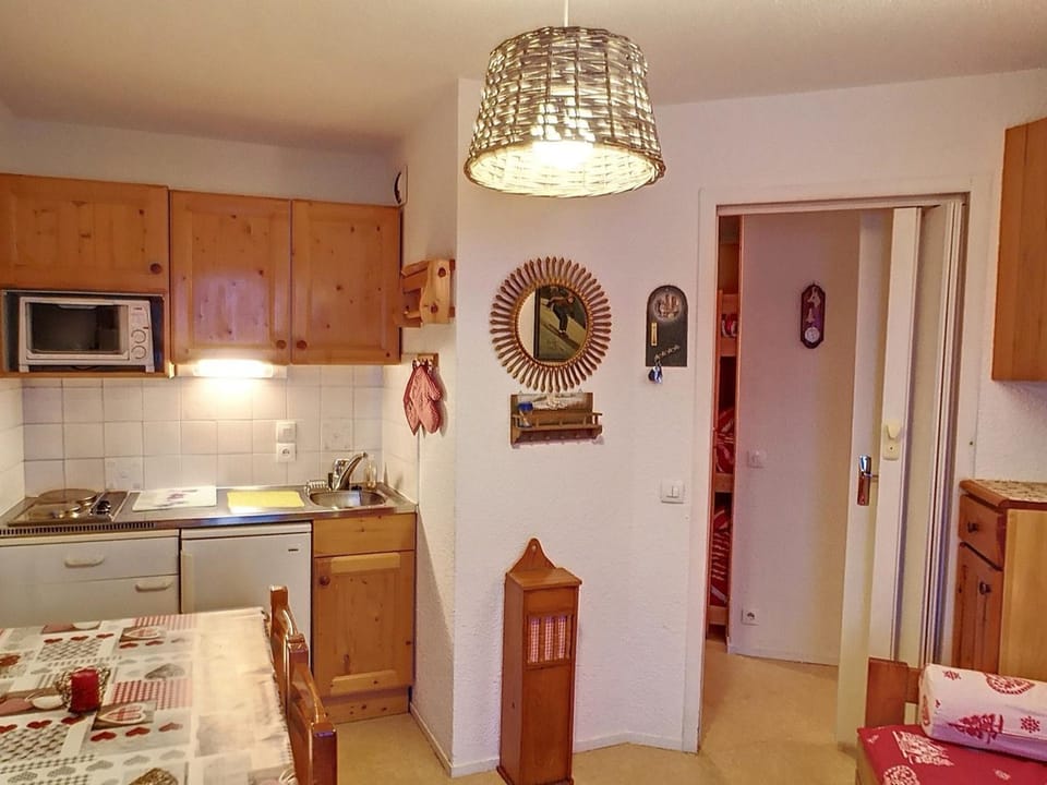 Idéal pour 5 pers, balcon sud, ski aux pieds - FR-1-178-391 Apartment in Les Allues