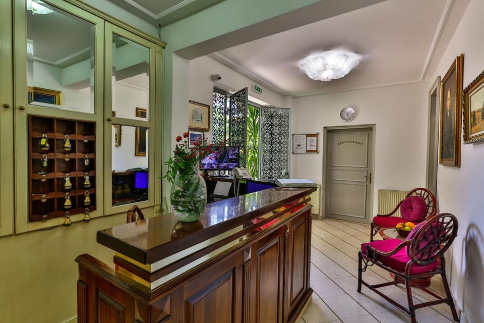 Villa Velzon Guesthouse Bed and Breakfast in Budva