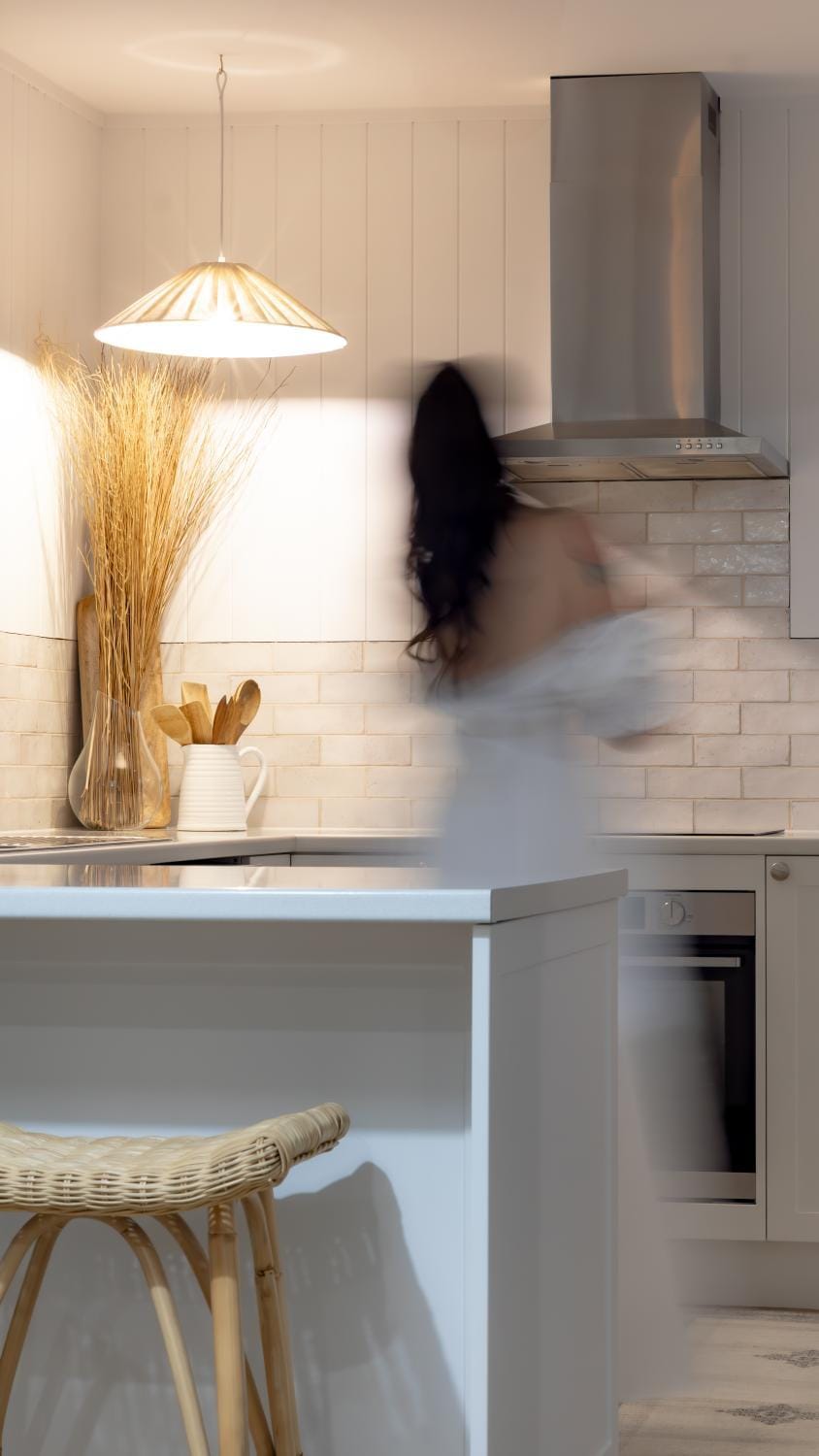 The Red Door Strahan House in Strahan