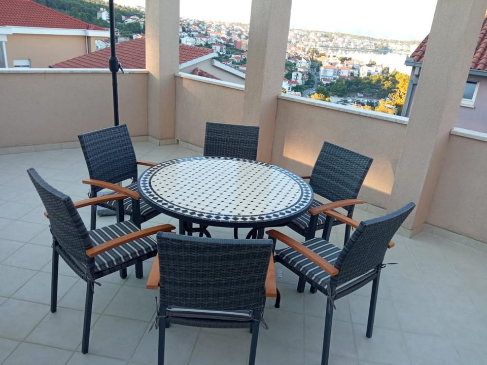 Apartments Antonio Apartment in Trogir