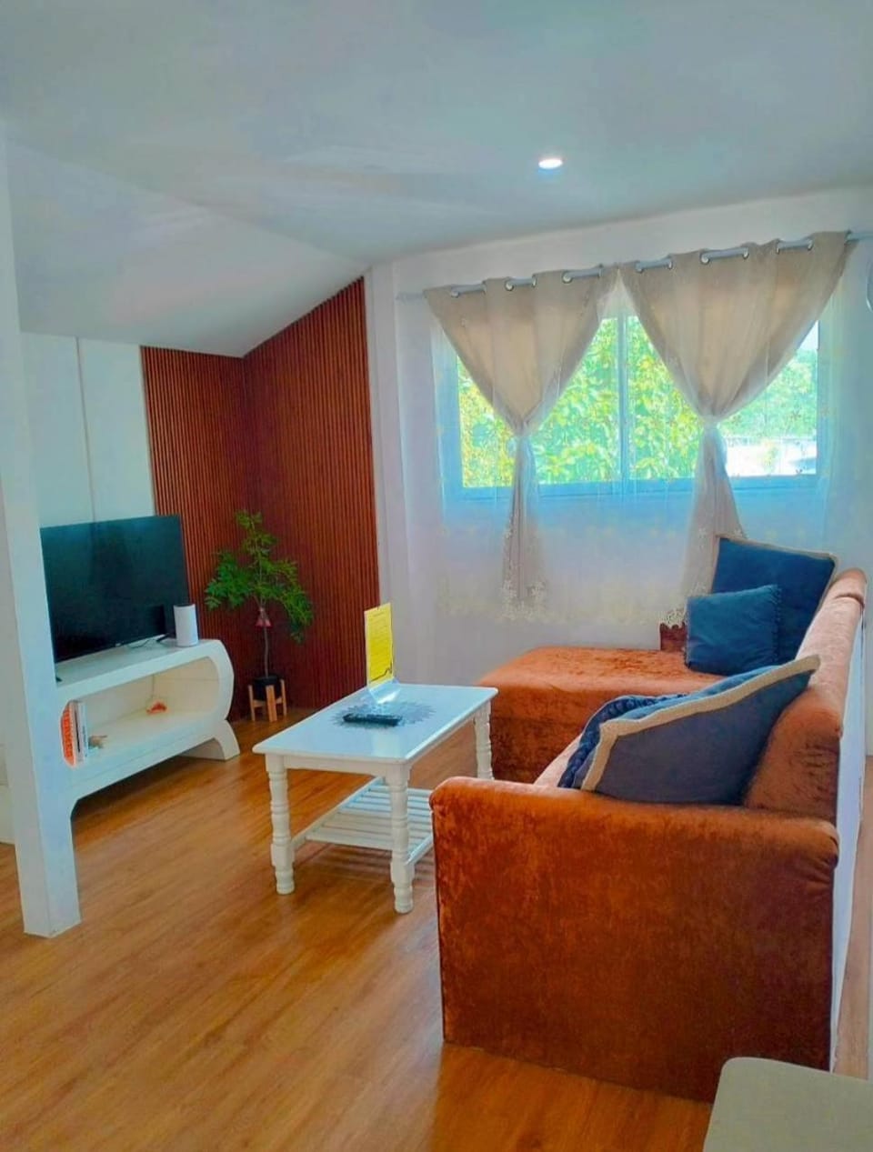 Tropical Oasis Aoyon Beach House House in Wichit