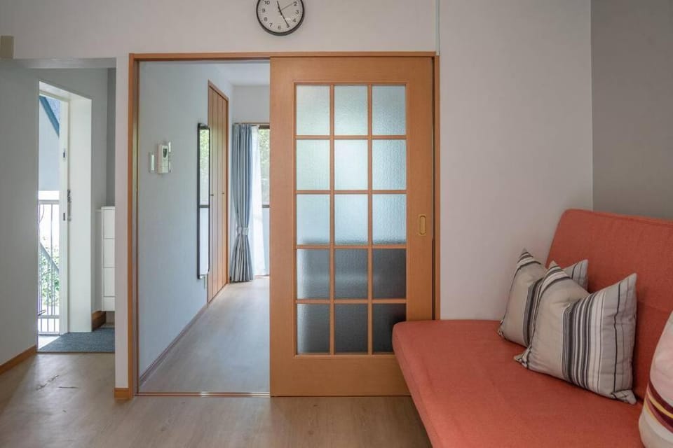 新宿一站5分钟-203-餐馆购物街-安静品质公寓-直达皇居秋叶原 Apartment in Japan