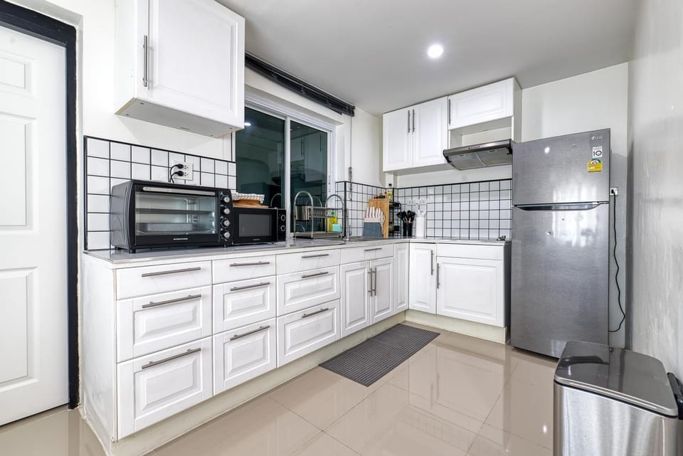 Kitchen or kitchenette, oven, stove, toaster