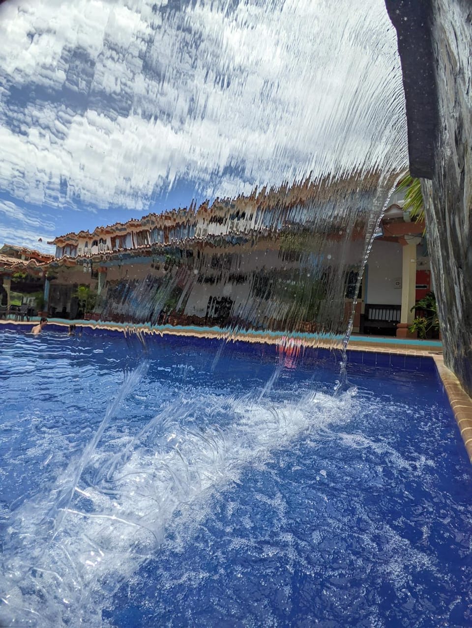 Property building, Day, Pool view, Swimming pool