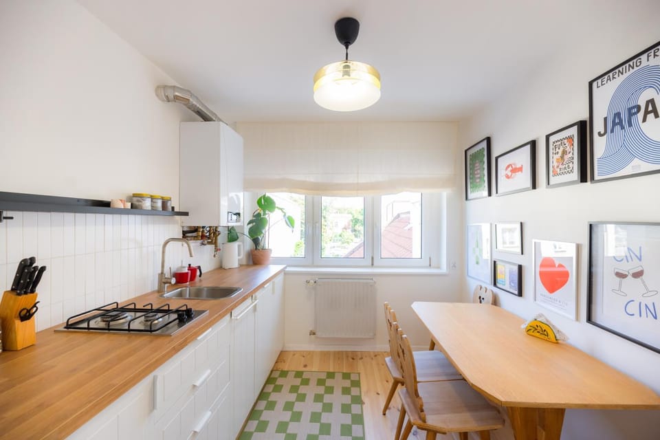 Kitchen or kitchenette, Decorative detail, oven