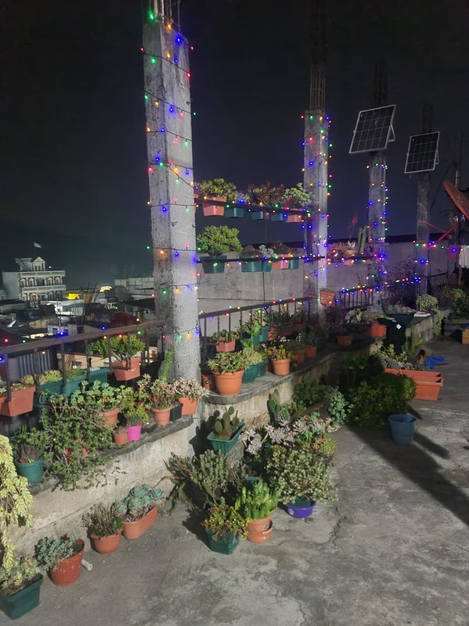Off site, Night