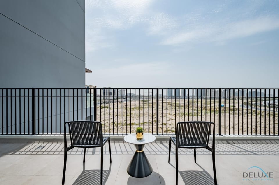 View (from property/room), Balcony/Terrace, Seating area