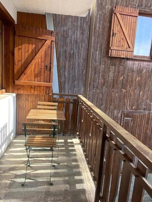 Hostdomus - Grand Villard Suite Apartment in Sauze d'Oulx