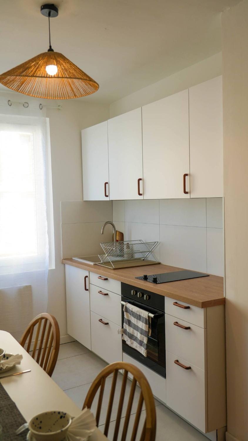 NEW! Wifi, Disney Plus L'Escale des Remparts Apartment in Avignon