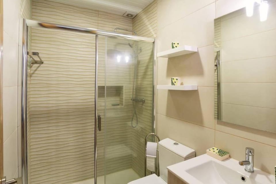 Refúgio do Canas - by Proguest House in Extremadura, Spain