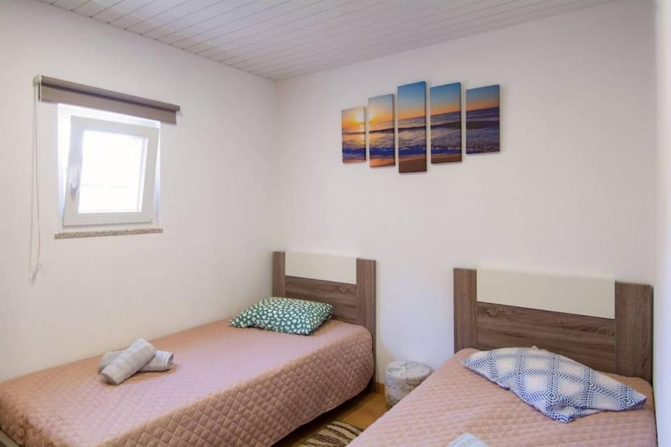 Refúgio do Canas - by Proguest House in Extremadura, Spain