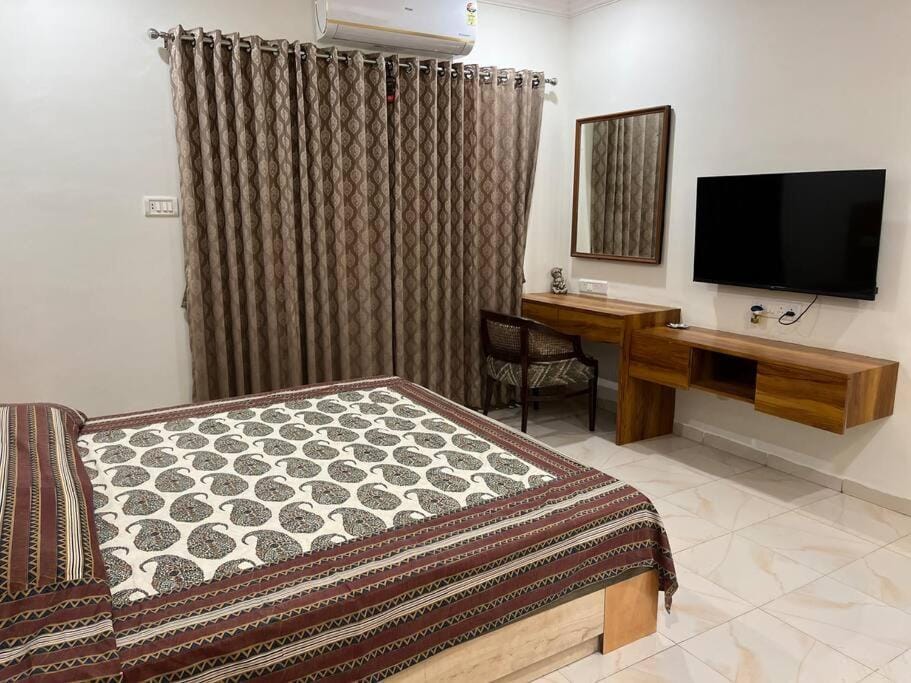 3BHK Fully furnished apartment Apartment in Vadodara