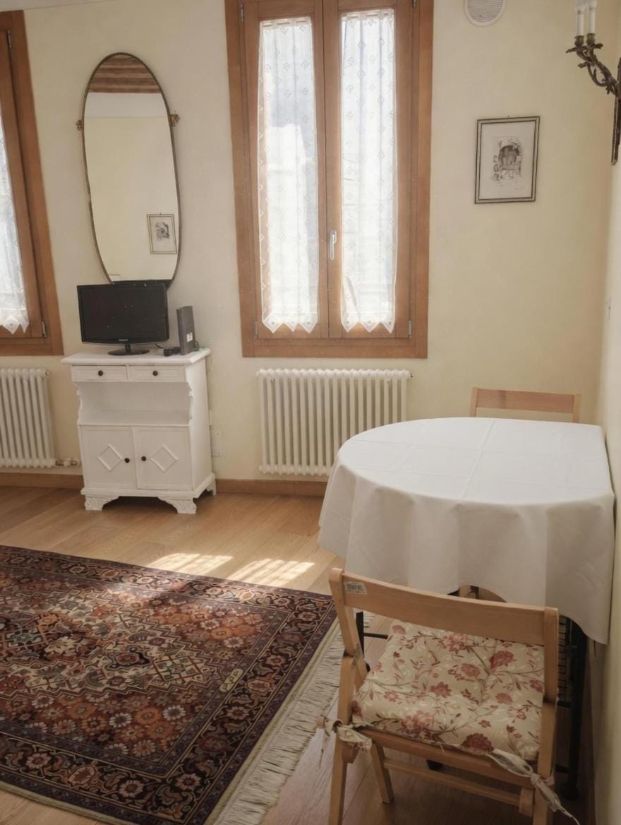 Venetian Apartment near San Marco & Biennale Apartment in Venice