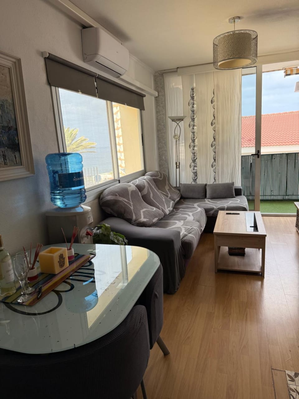 Seating area