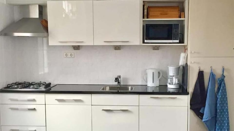 Vakantiehuisje aan Zee - 100m van Strand Apartment in Egmond aan Zee