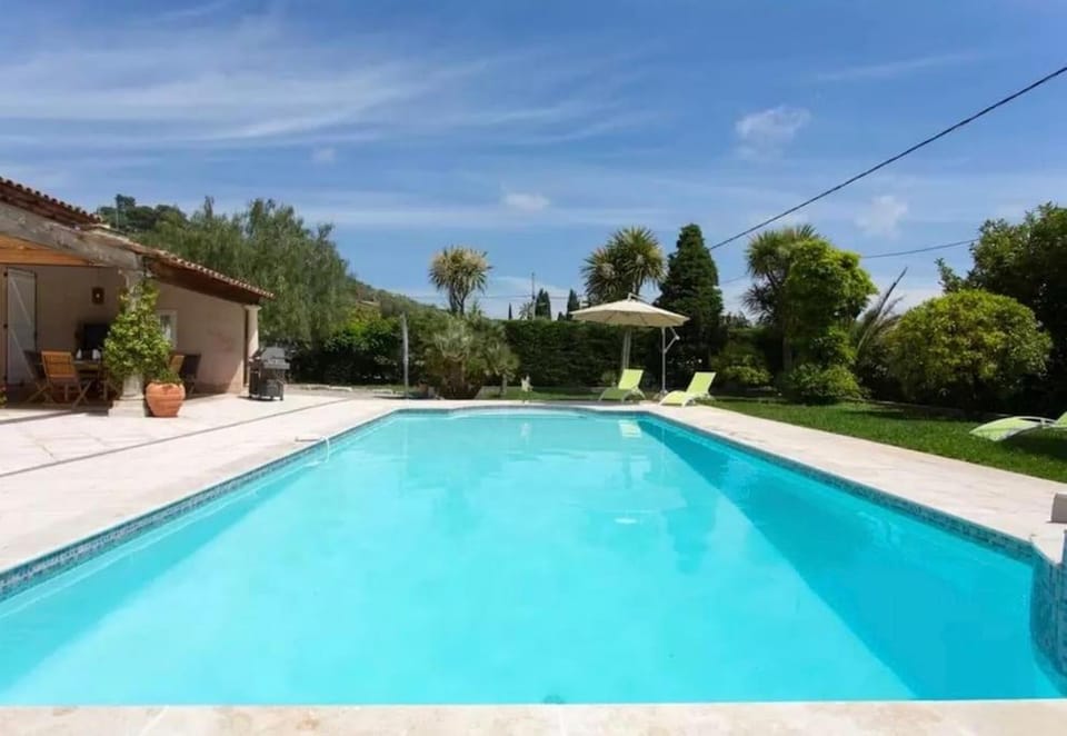 Garden, Swimming pool