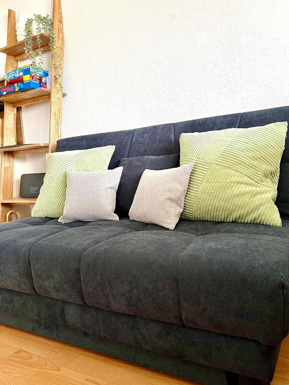 Seating area, Bedroom
