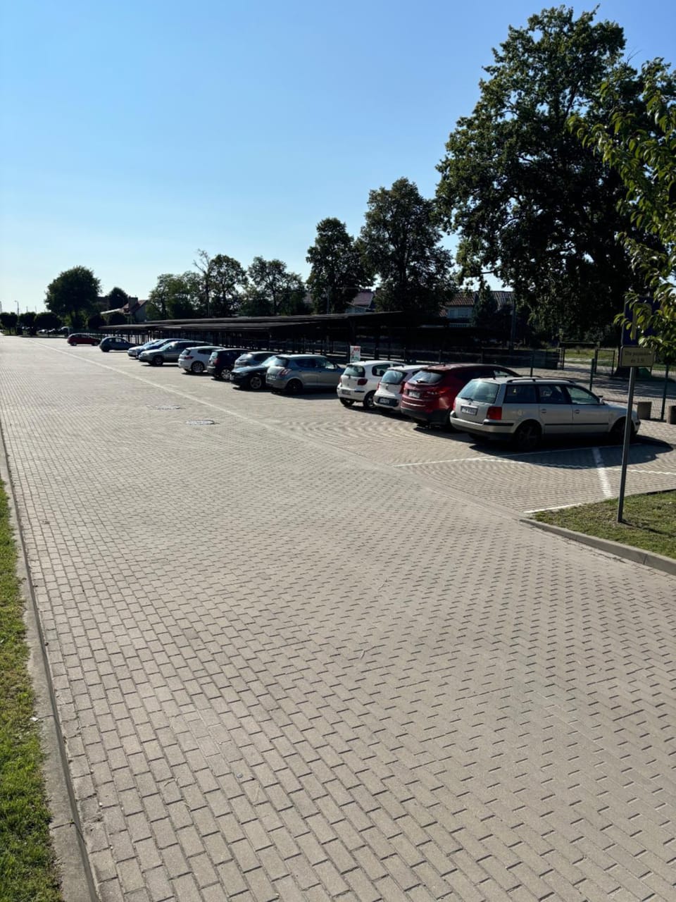 Day, Location, Parking