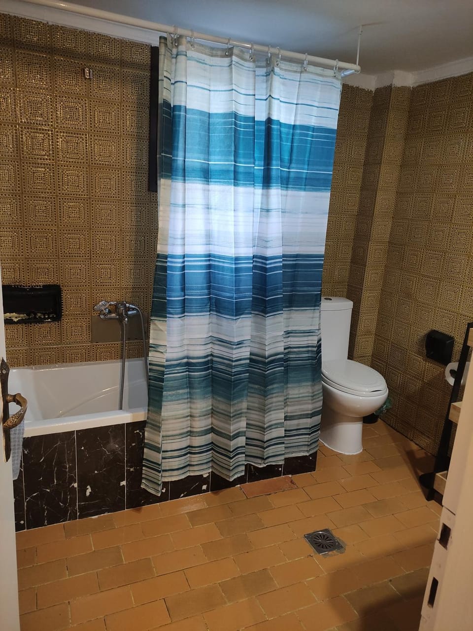 Bathroom, Bath