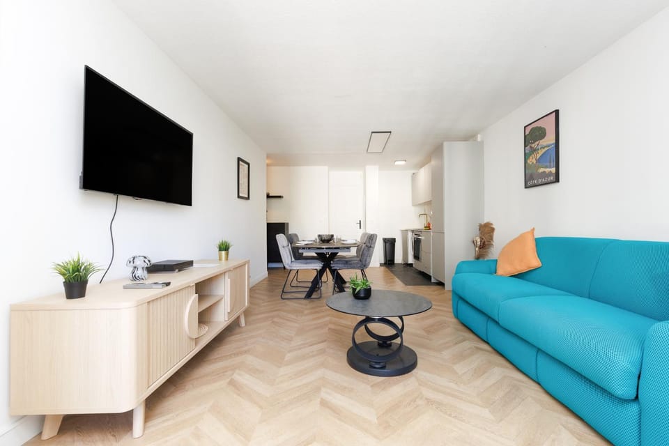 Le Bansky - 6p - Croisette - Parking & Terrasse Apartment in Cannes