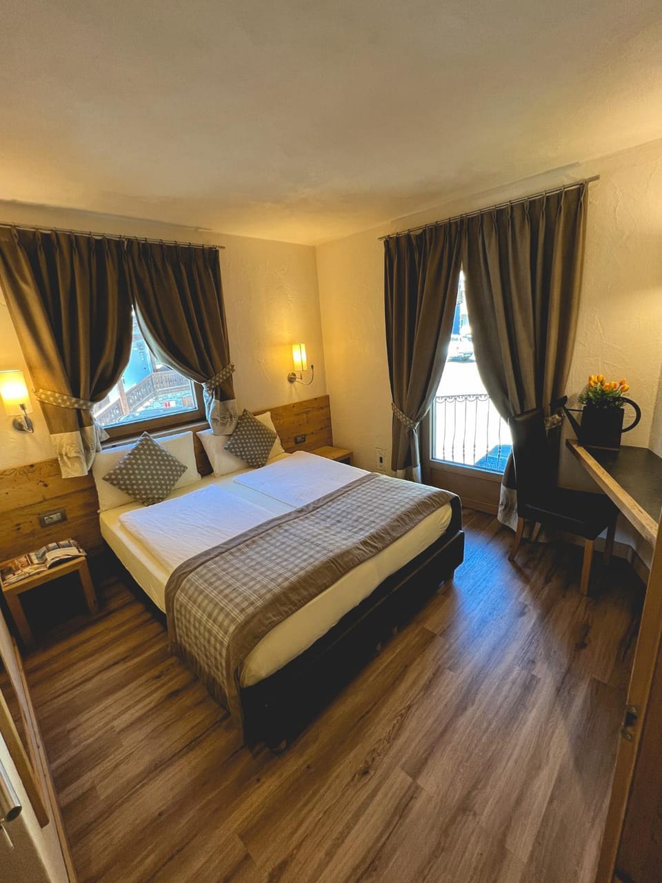 Bed, Balcony/Terrace, Bedroom