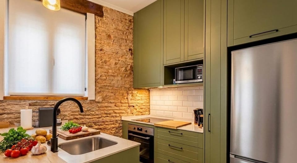 Modern 1 Bedroom Apt in Historic Center • Ground F Apartment in Valencia