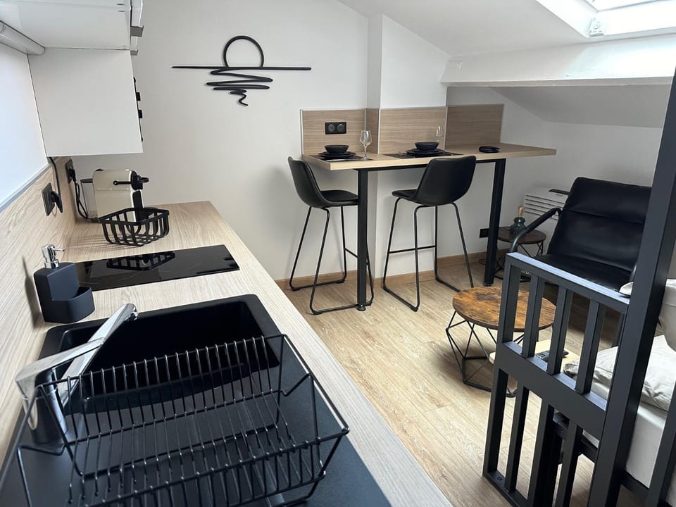 Le Studio Bellifontain Apartment in Fontainebleau