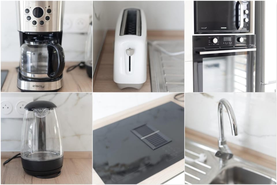 Coffee/tea facilities, Kitchen or kitchenette