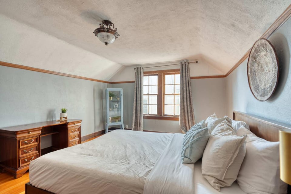 Stay Portland - Charming Portland Home in Hollywood District House in Portland