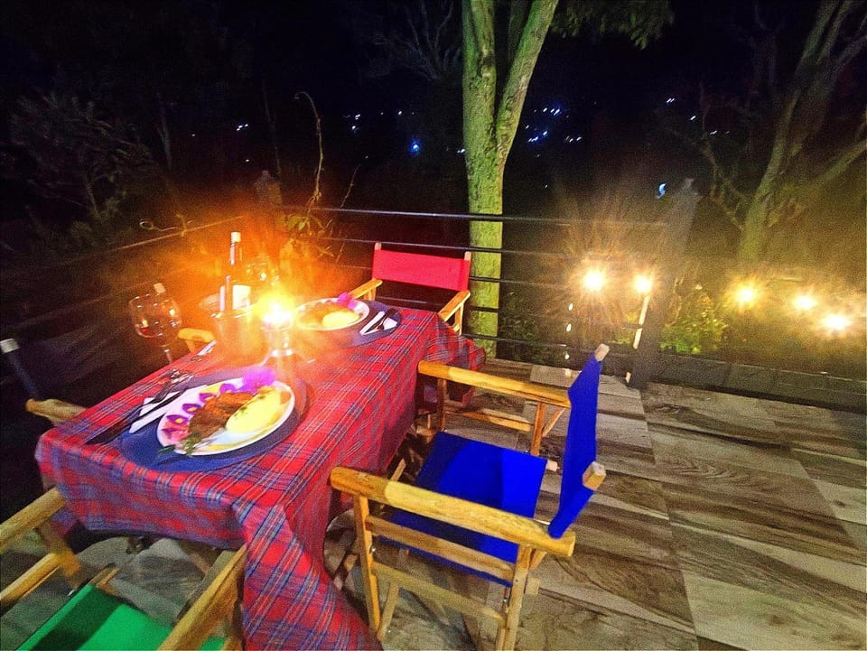 Montelungo Cabañas Glamping Campground/ 
RV Resort in Cundinamarca, Colombia