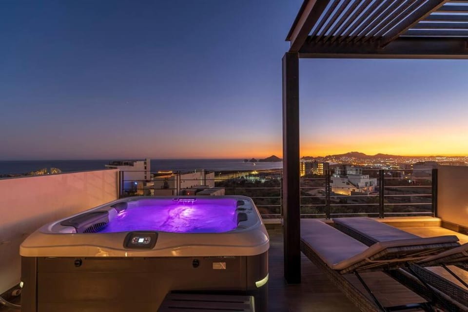 Best view rooftop with heated jacuzzi Apartment in Baja California Sur