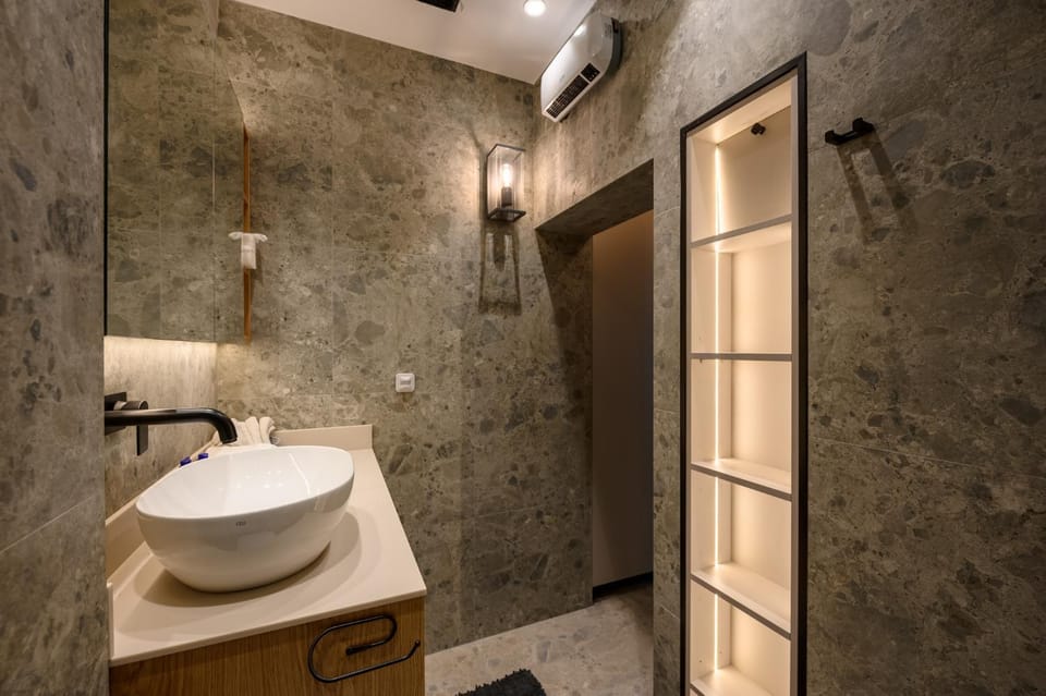 Modular Central Studio Apartment in Kotor