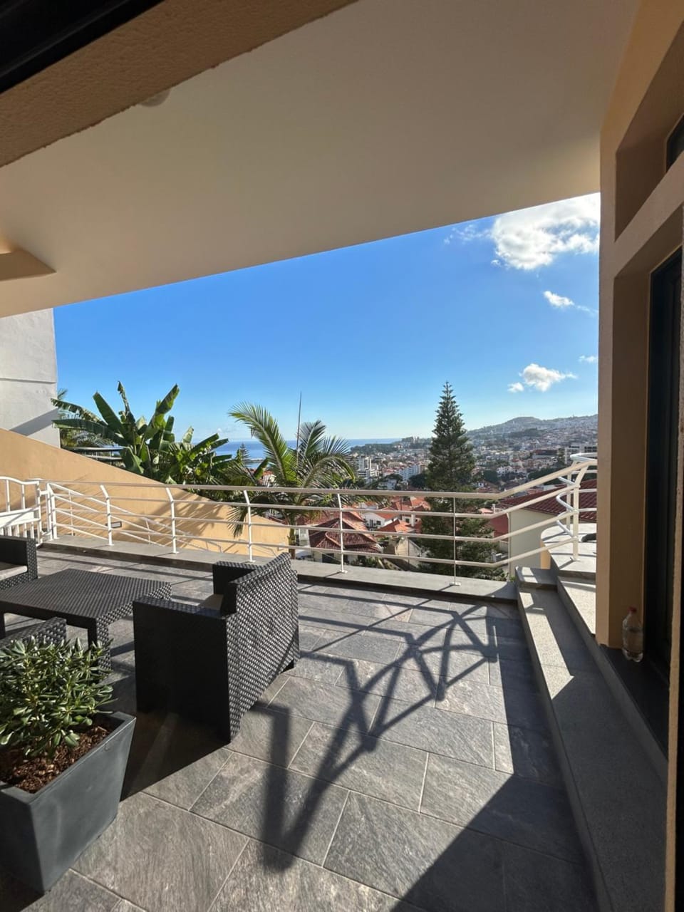 Patio, View (from property/room), Balcony/Terrace, City view