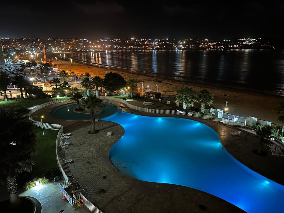 Night, Pool view