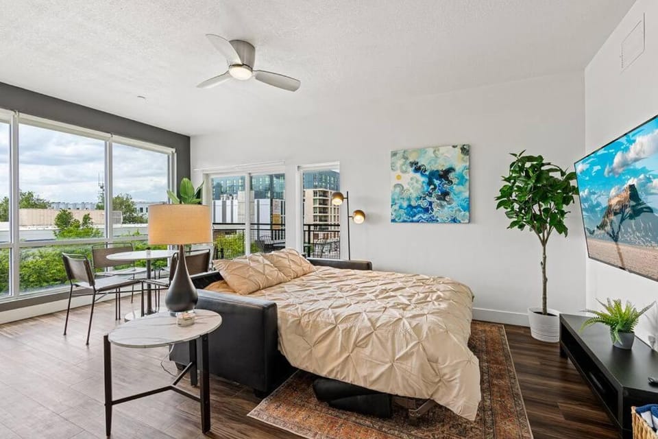 Bed, View (from property/room), Living room, Photo of the whole room, Bedroom