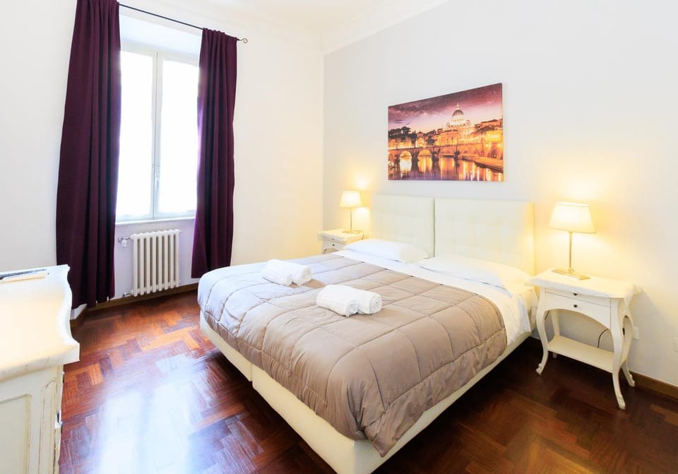Bed, Photo of the whole room, Bedroom, internet, towels