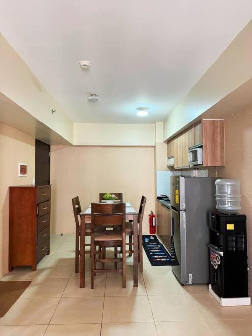 Homey Stay 1 BEDROOM, inside IT PARK Apartment in Lapu-Lapu City