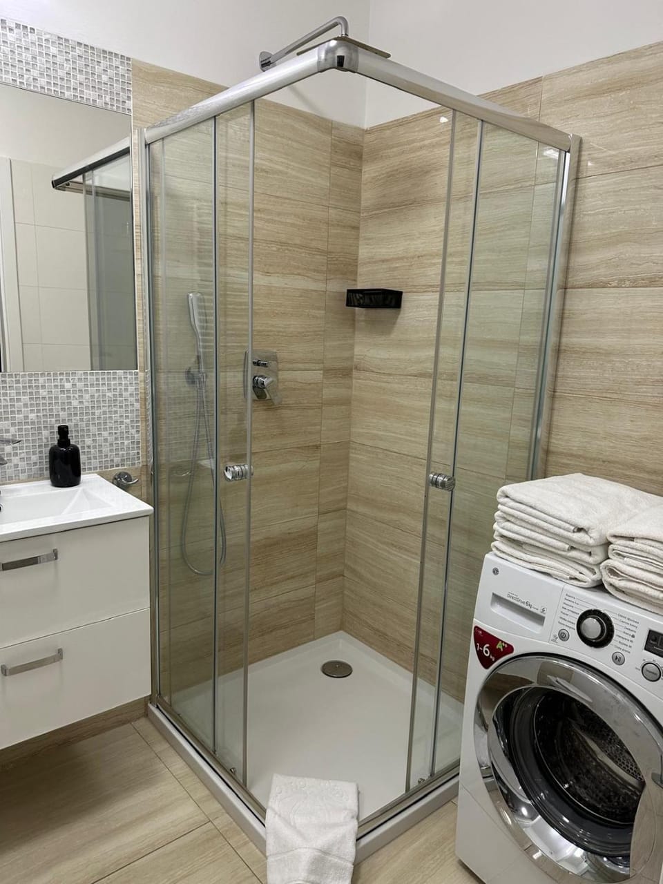 Good 4 Apartment in Poland