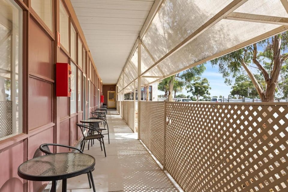 Your Own Pub near Murray - Sleeps 21 House in Moama