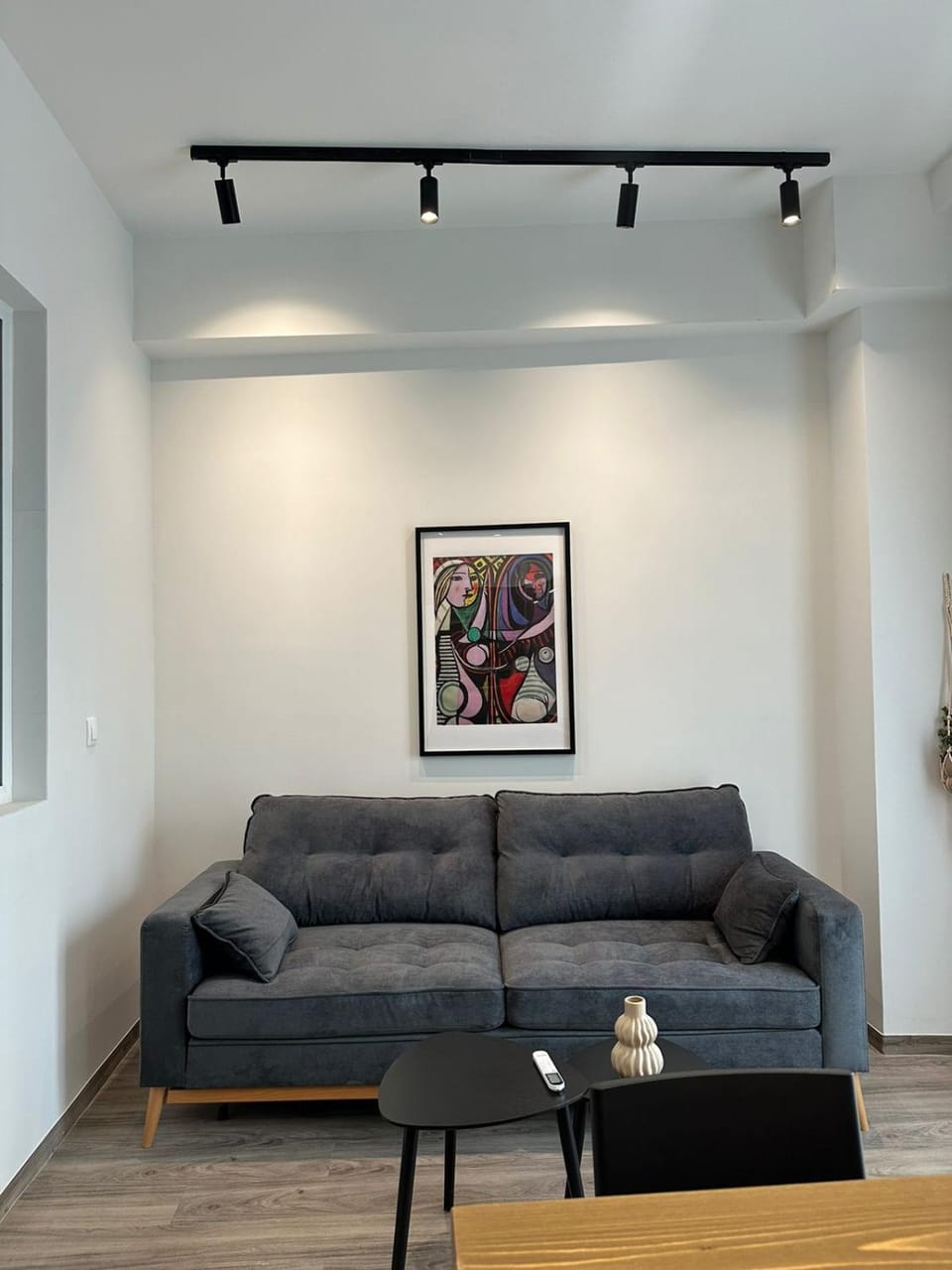 Bathroom, Living room, microwave, air conditioner