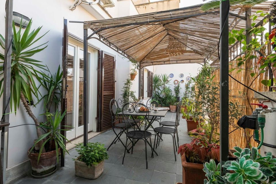 Patio, Spring, Day, View (from property/room), Balcony/Terrace, Banquet/Function facilities, Dining area