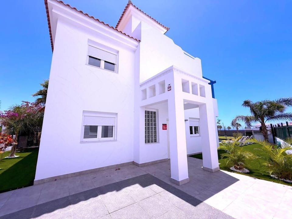Villa Red Princess - Private Heated Pool Villa in Abona
